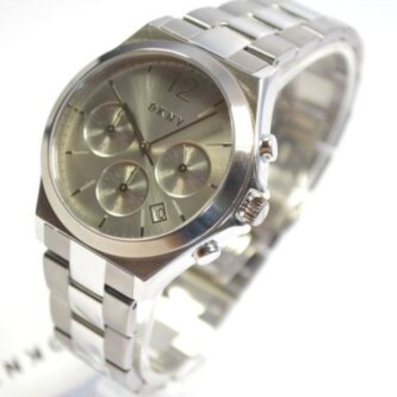 NEW! 🎁❄️ DKNY Watch - Picture 5 of 6